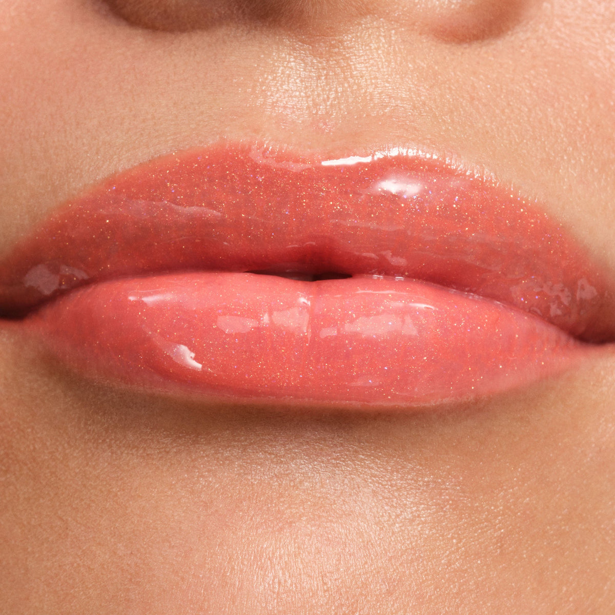 Phyto-Glow Lip Balm Shimmer Comet Staycation Skincare Pick